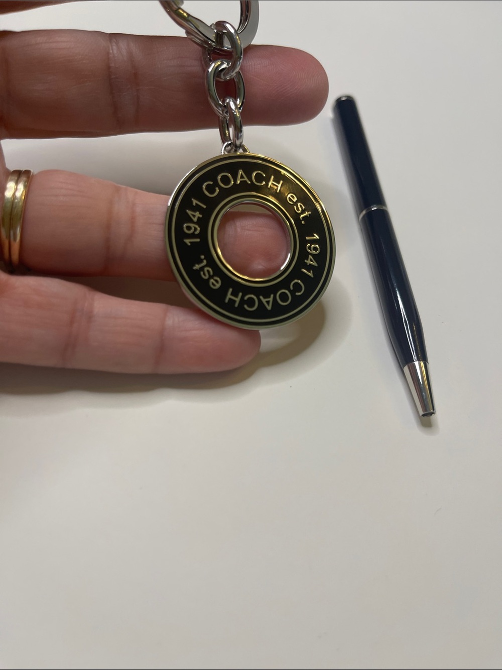 COACH Round Logo Keyring and Coach Pen - Picture 2 of 7
